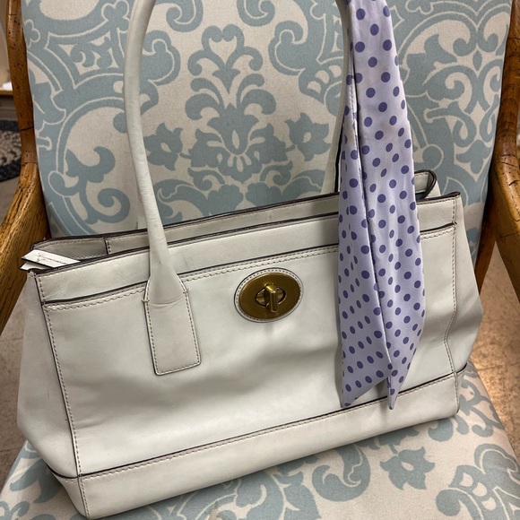 Coach Handbags - White Coach Leather Shoulder Bag with Gold Clasp